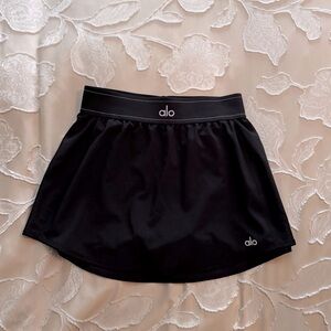 ALO Yoga Match Point Tennis Skirt - Black - XS